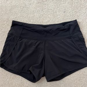 LULULEMON Black Speed Up Low-Rise Lined Short 2.5”